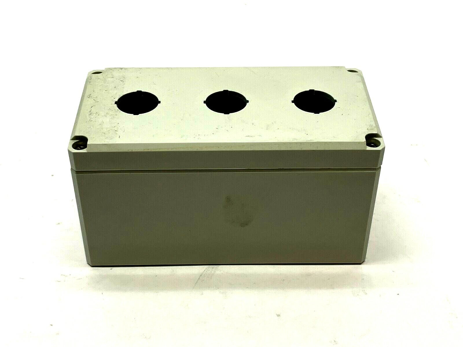 Q3PBPCDM | Hoffman QLine D Pushbutton Type Enclosure 3PB x 22.5mm - Used - Maverick Industrial Sales
