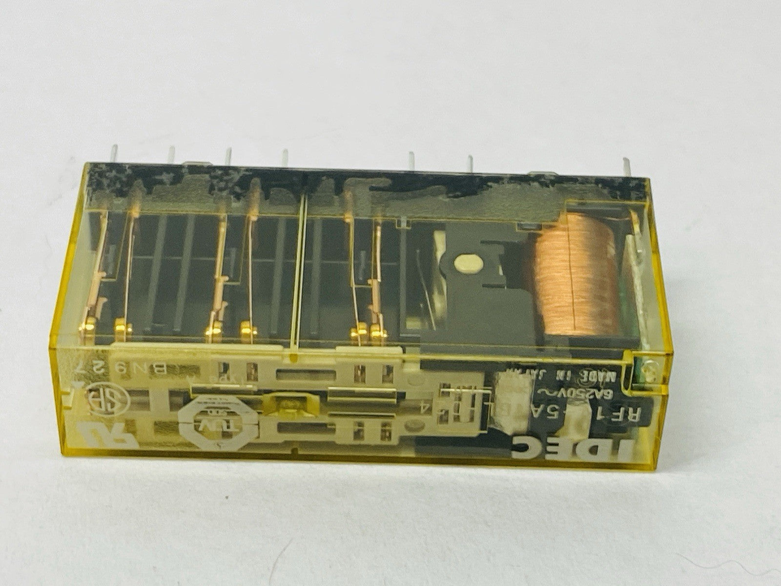IDEC RF1V-5A1BL-D24 Force Guided Relay 5NO-1NC 6A 24VDC - Maverick Industrial Sales