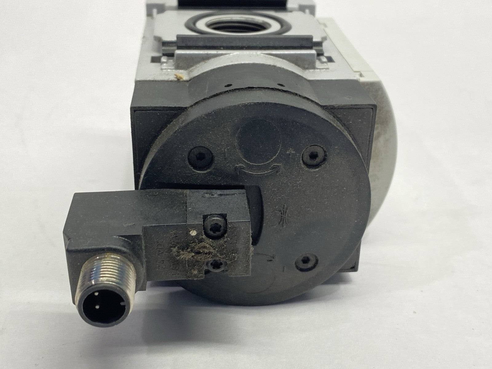 MS6-EE-1/2-10V24P-S | Festo Pneumatic On/Off Valve 527682 NO FILTER - Used - Maverick Industrial Sales