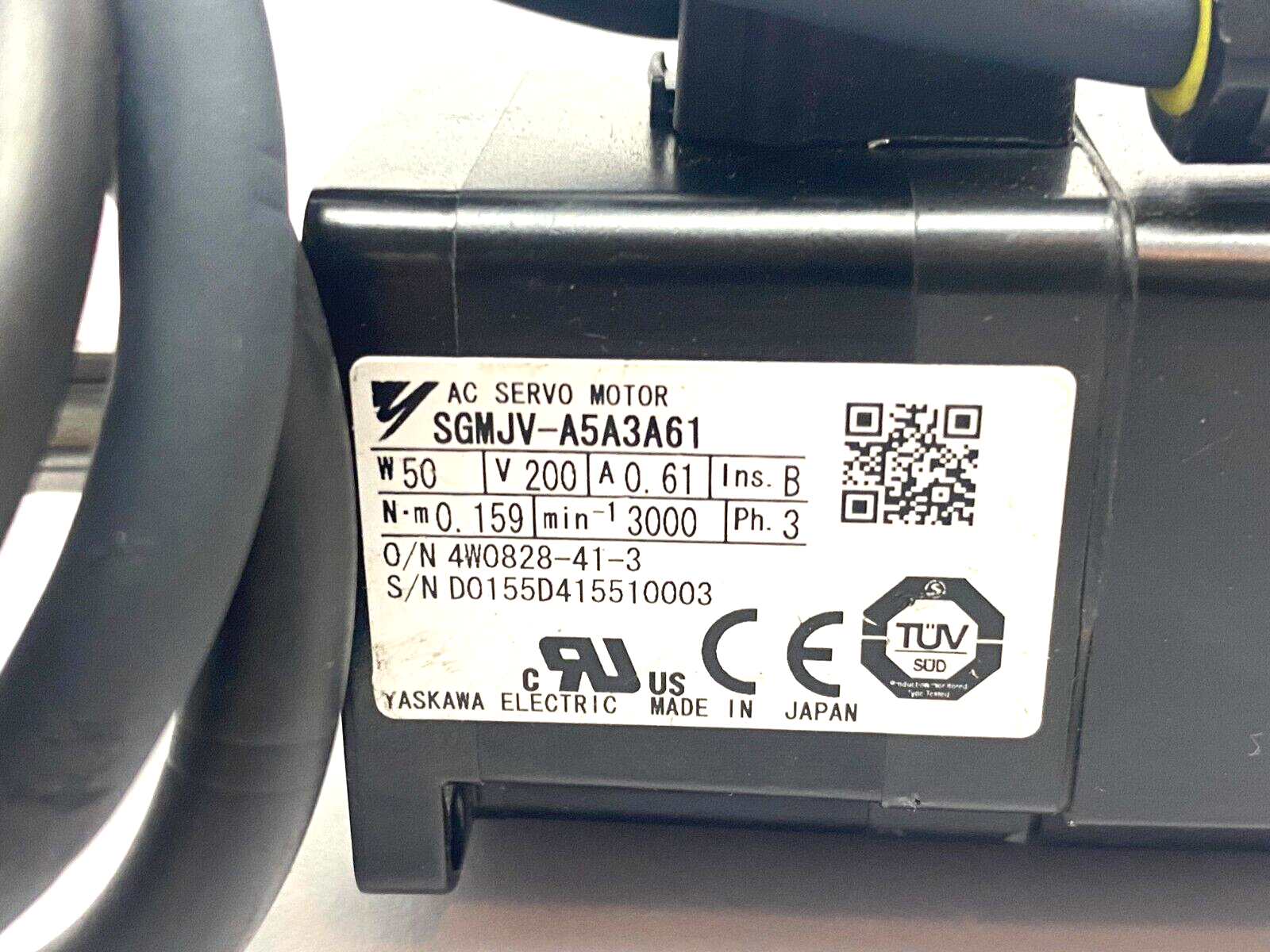 Yaskawa SGMJV-A5A3A61 AC Servo Motor 3-Phase 200V 0.61A 50W 3000rpm - Maverick Industrial Sales