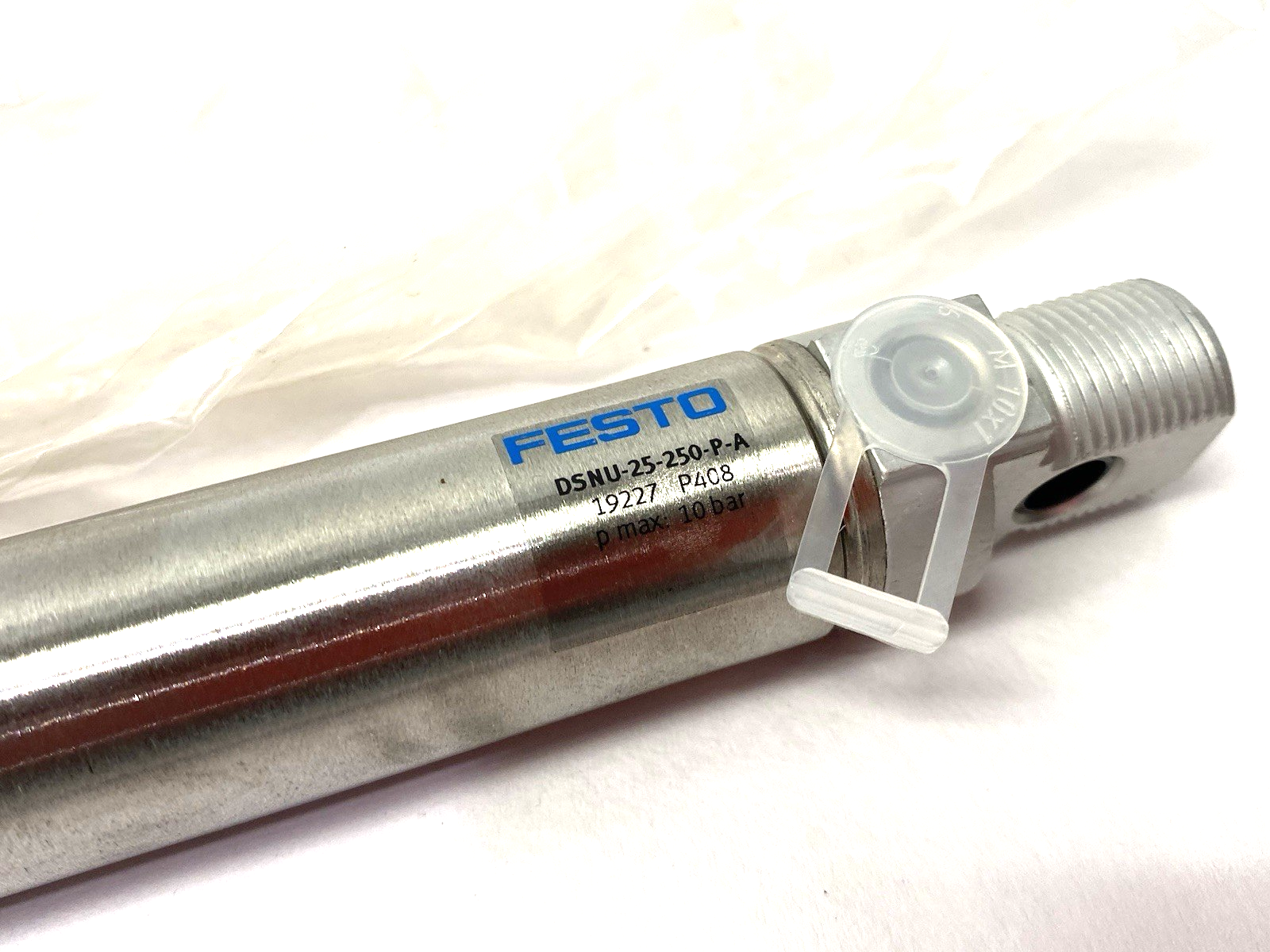 Festo DSNU-25-250-P-A Round Body ISO Cylinder Dbl-Acting 250mm Stroke 19227 - Maverick Industrial Sales