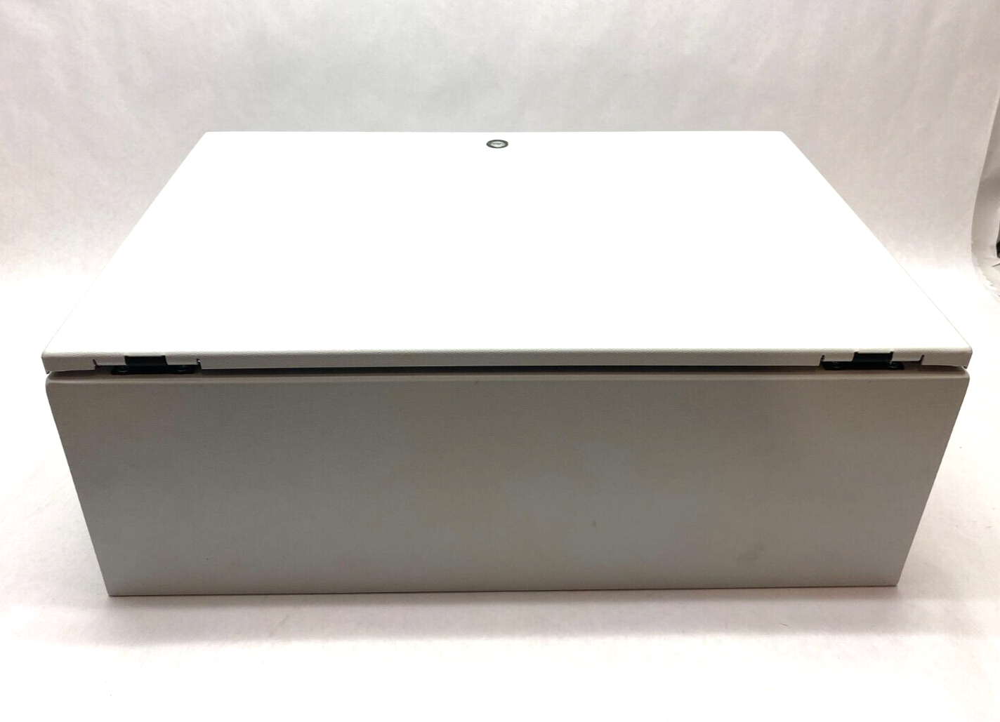Hoffman CSD24168LG nVent Single Door Concept Enclosure 24 x 16 x 8" Lt Gray - Maverick Industrial Sales