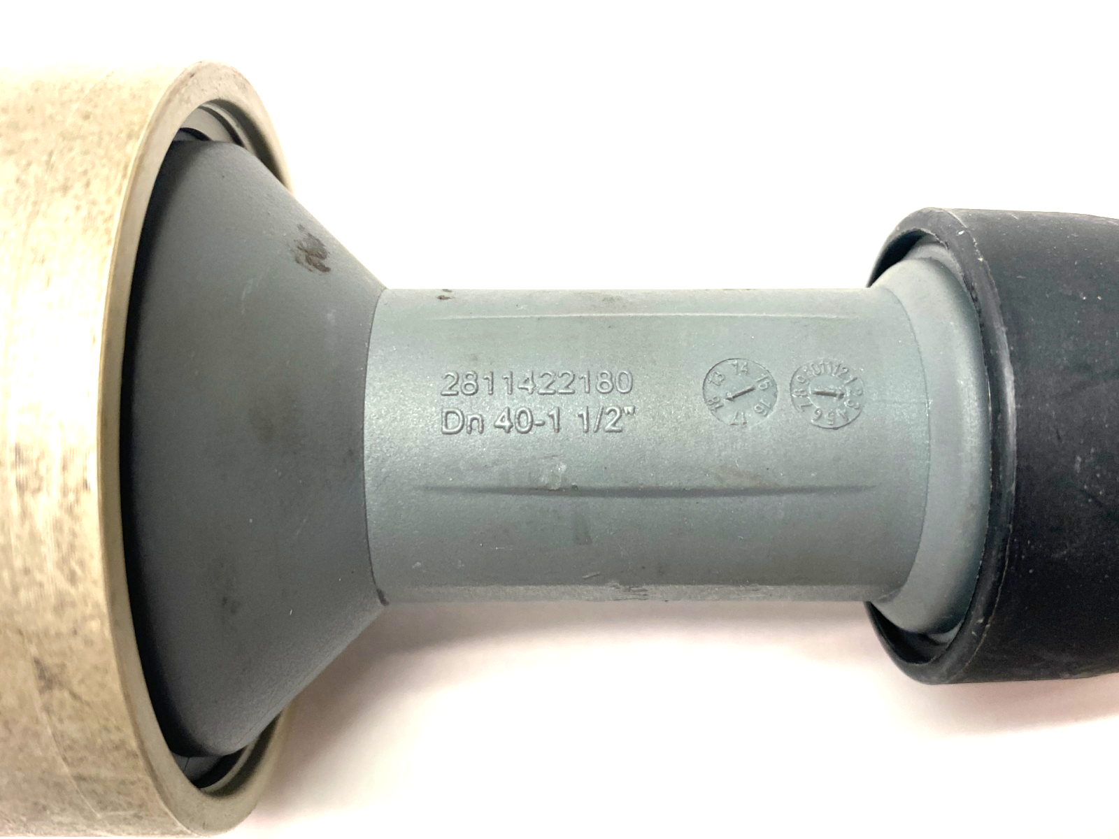 2811 4221 80 | Airnet Reduction Pipe Socket Fitting to Female NPT DN40 1-1/2" - Used - Maverick Industrial Sales