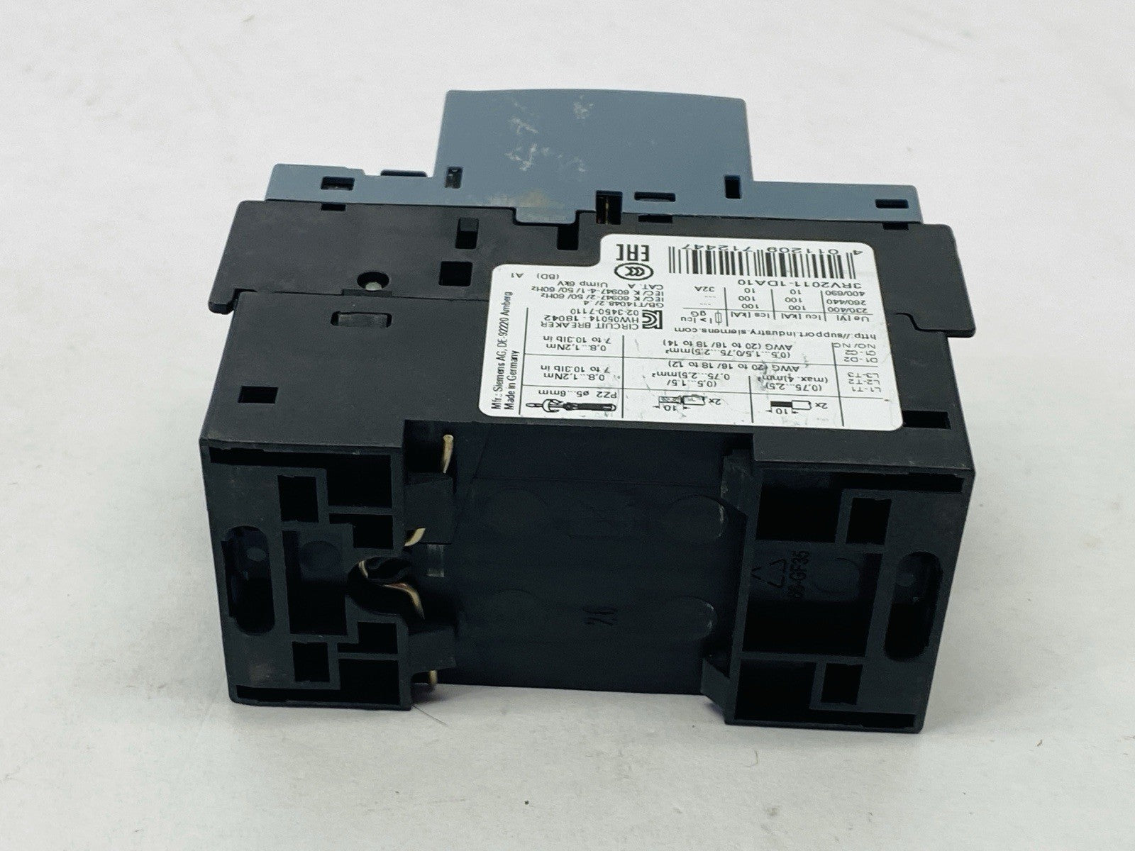Siemens 3RV2011-1DA10 SIRIUS Circuit Breaker 3-Pole Class 10 2.2-3.2A 42A - Maverick Industrial Sales