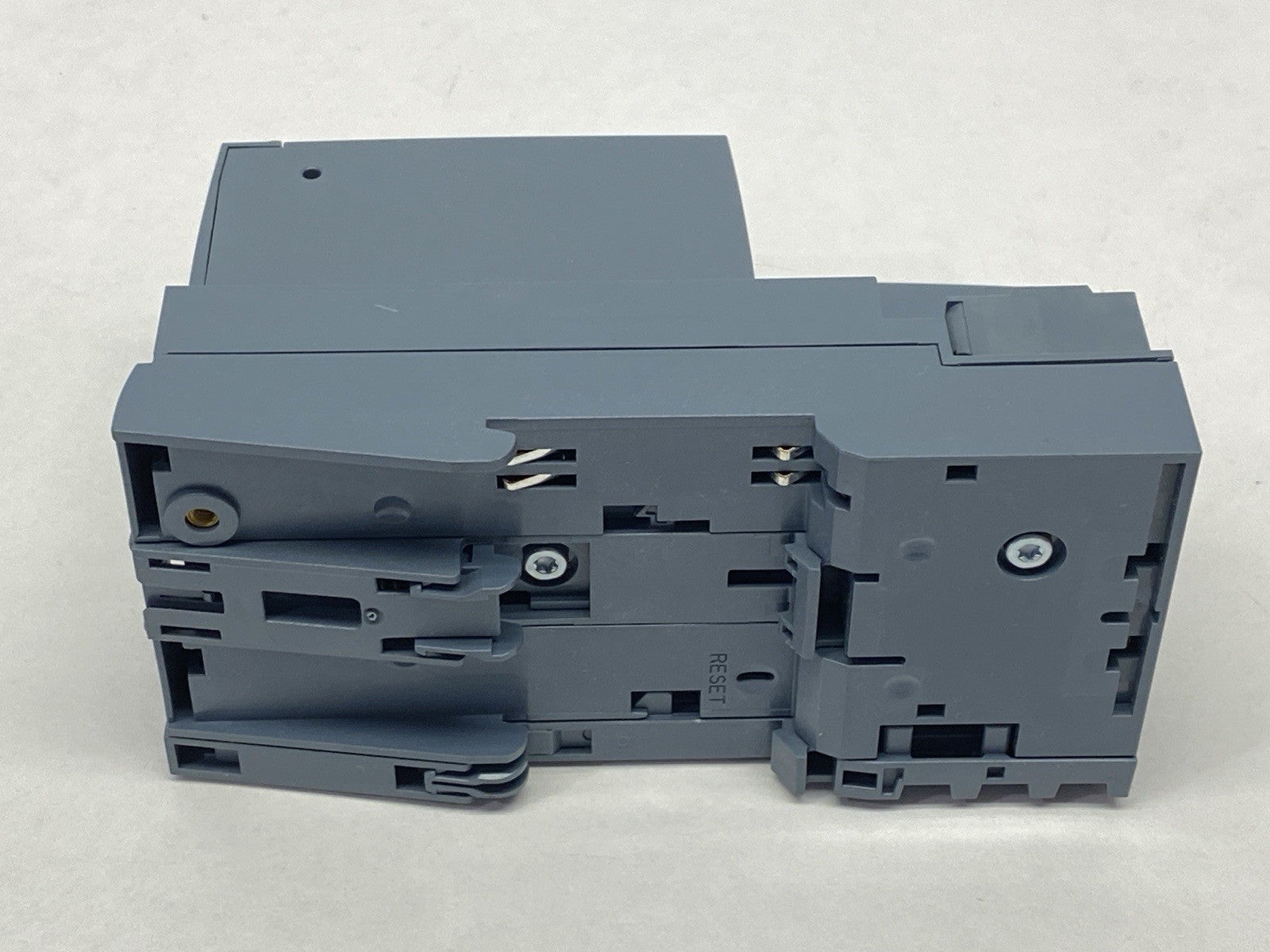 Siemens 6ES7155-6AU01-0BN0 SIMATIC ET 200SP Module w/ 6ES7193-6AR00-0AA0 - Maverick Industrial Sales