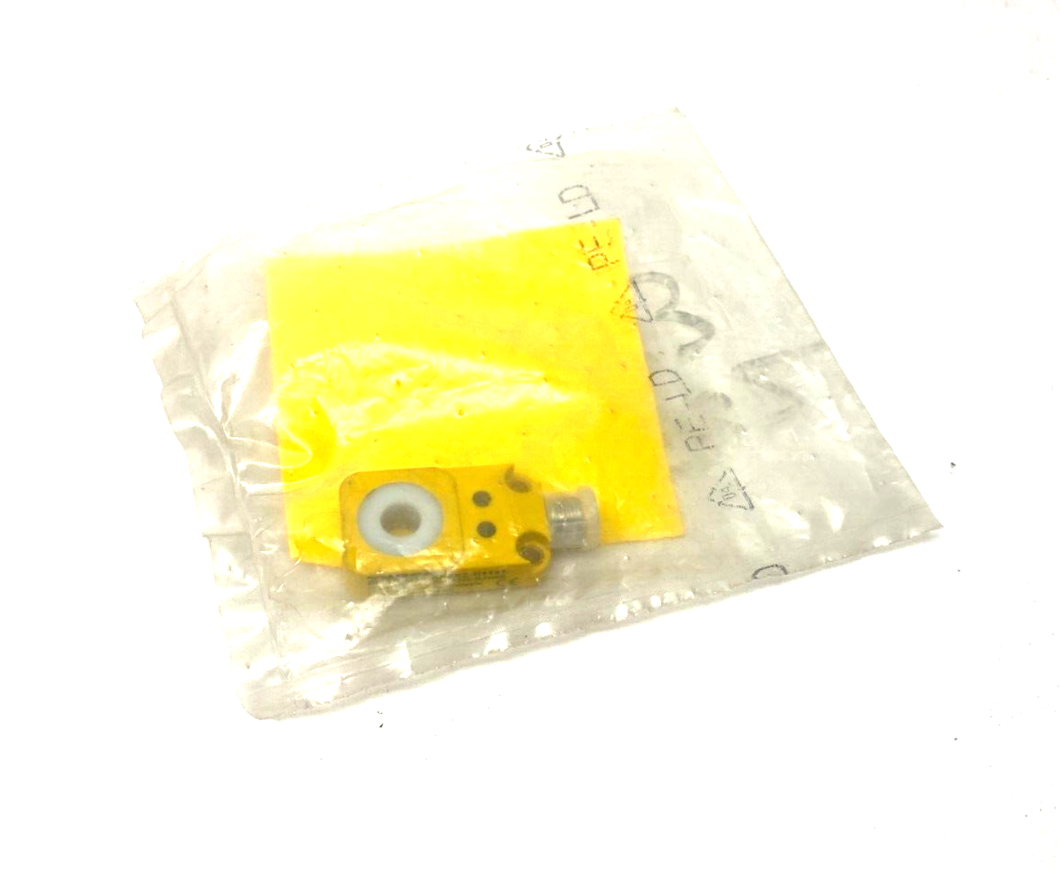 Turck Bi10R-Q14-AN6X2-H1141 Inductive Ring Sensor 10mm Detect 10-30VDC 1407120 - Maverick Industrial Sales
