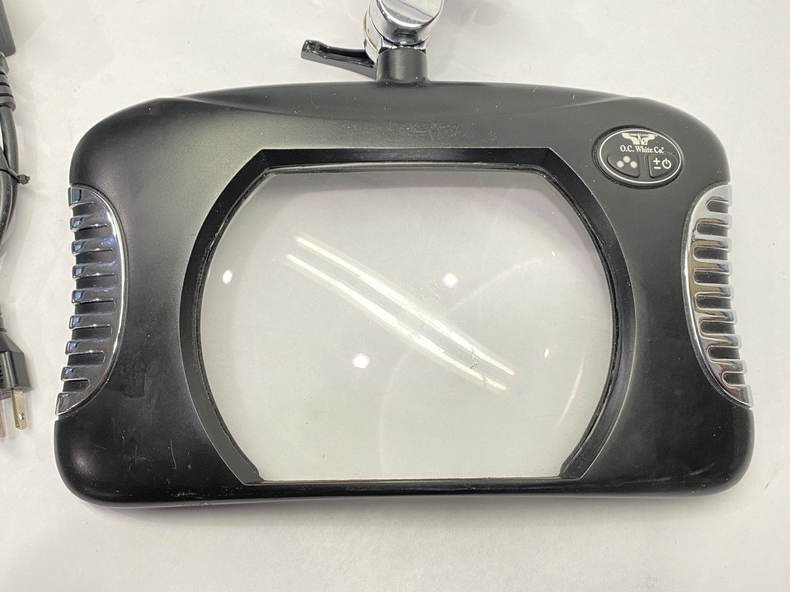 82400-4-B | O.C. White Green-Lite 7"x5.25" ESD Safe Magnifying Lamp BAD ARM - For parts or not working - Maverick Industrial Sales