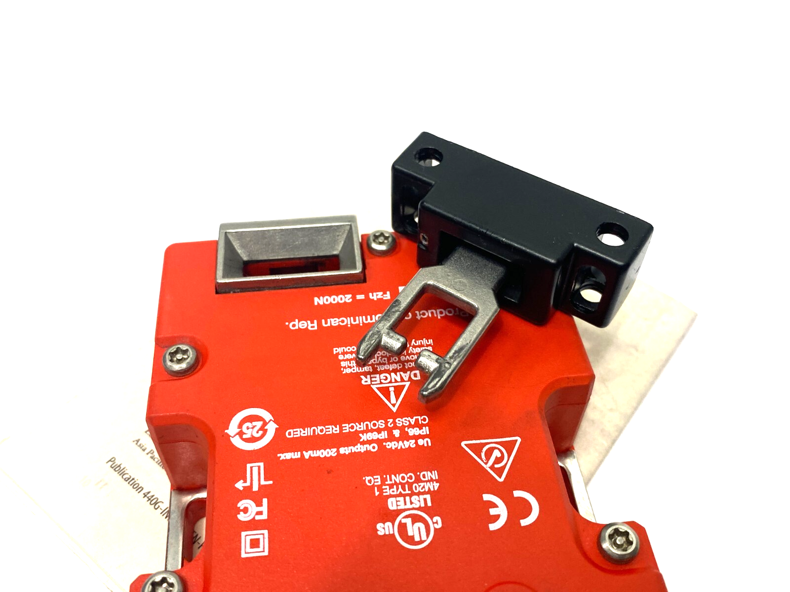Allen Bradley 440G-TZS21UPLH Ser E Guardmaster Safety Interlock Switch TLSZL-GD2 - Maverick Industrial Sales