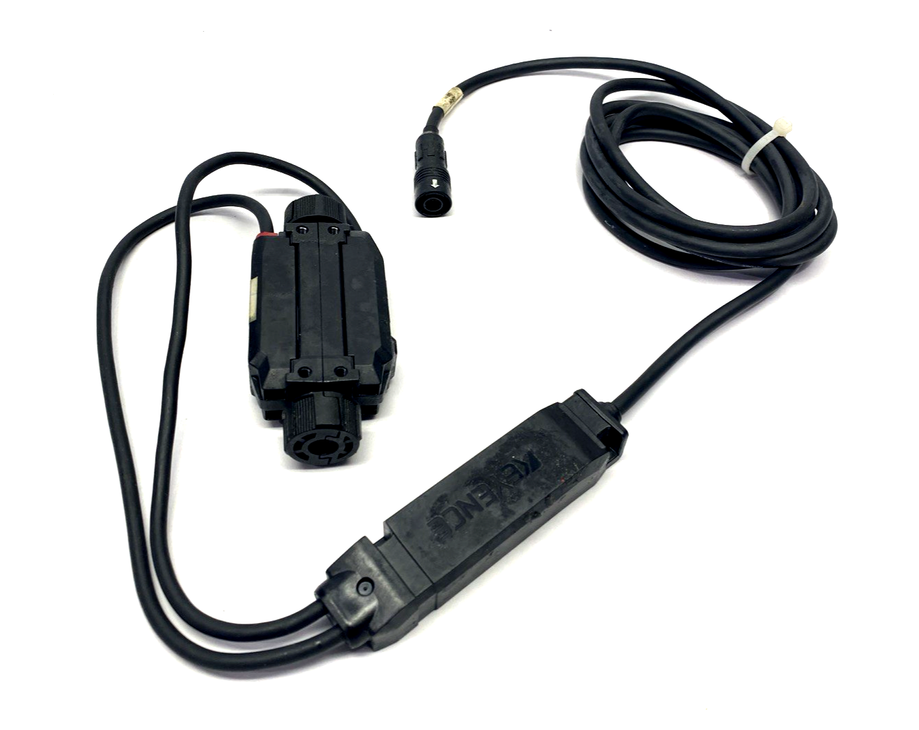 Keyence FD-XS8 Micro Flow Sensor 8 L/min w/ FD-XC8R2 Clamp Set 5.9mm - 6.9mm - Maverick Industrial Sales