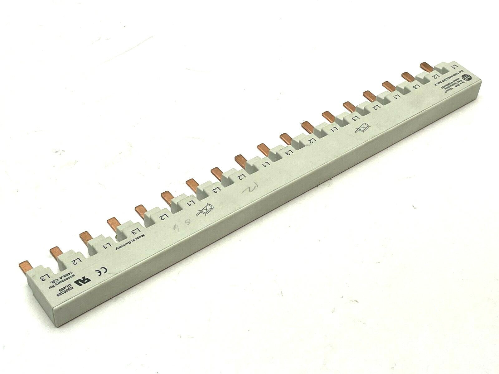 Allen Bradley 1489-AACL318 Ser. A Bus Bar 3P 18 Space - Maverick Industrial Sales