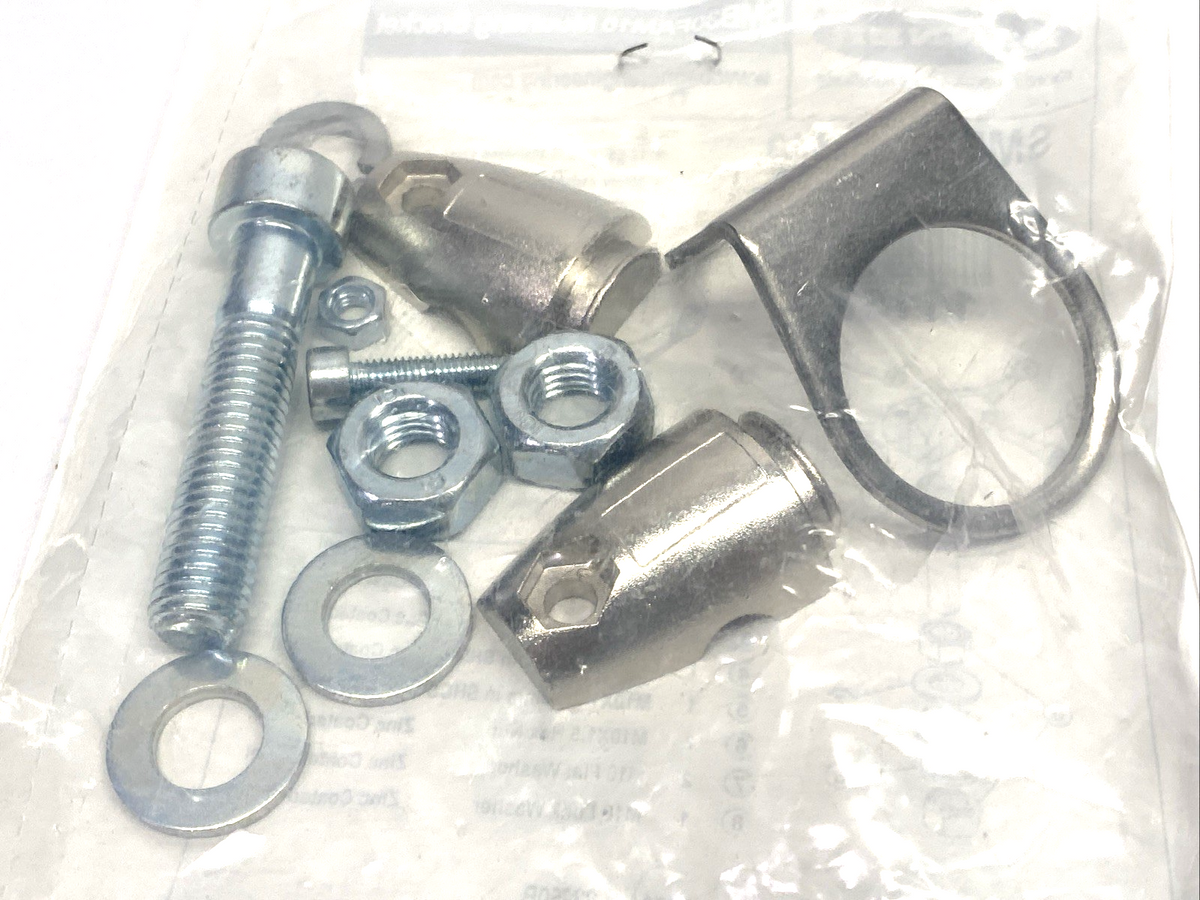 SMB30FAM10 | Banner Bracket Kit, Swivel w/ Tilt and Pan Movement 30 mm, 11185 - New - Maverick Industrial Sales