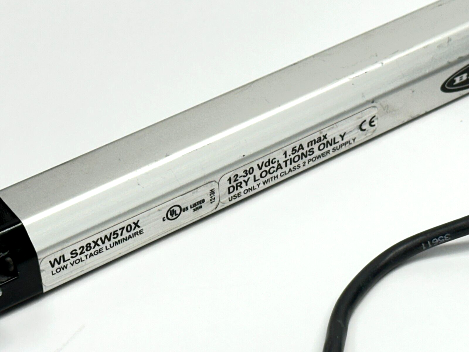 Banner WLS28XW570X LED Machine Light 570mm 1.5A 12-30VDC - Maverick Industrial Sales