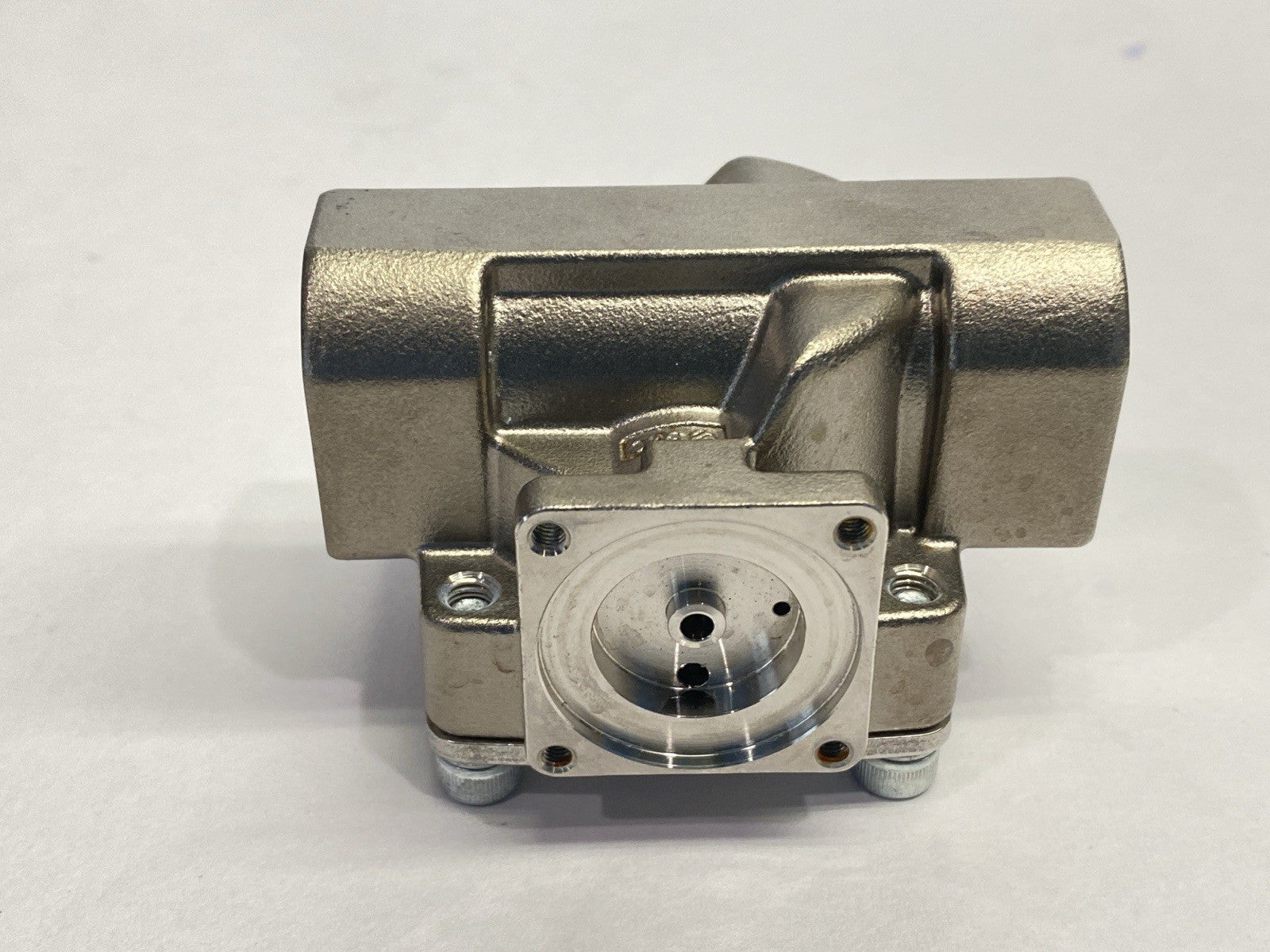SQR-2-10-14 | Caplugs Square Tubing Plug Black LOT OF 24 - New – Open box - Maverick Industrial Sales