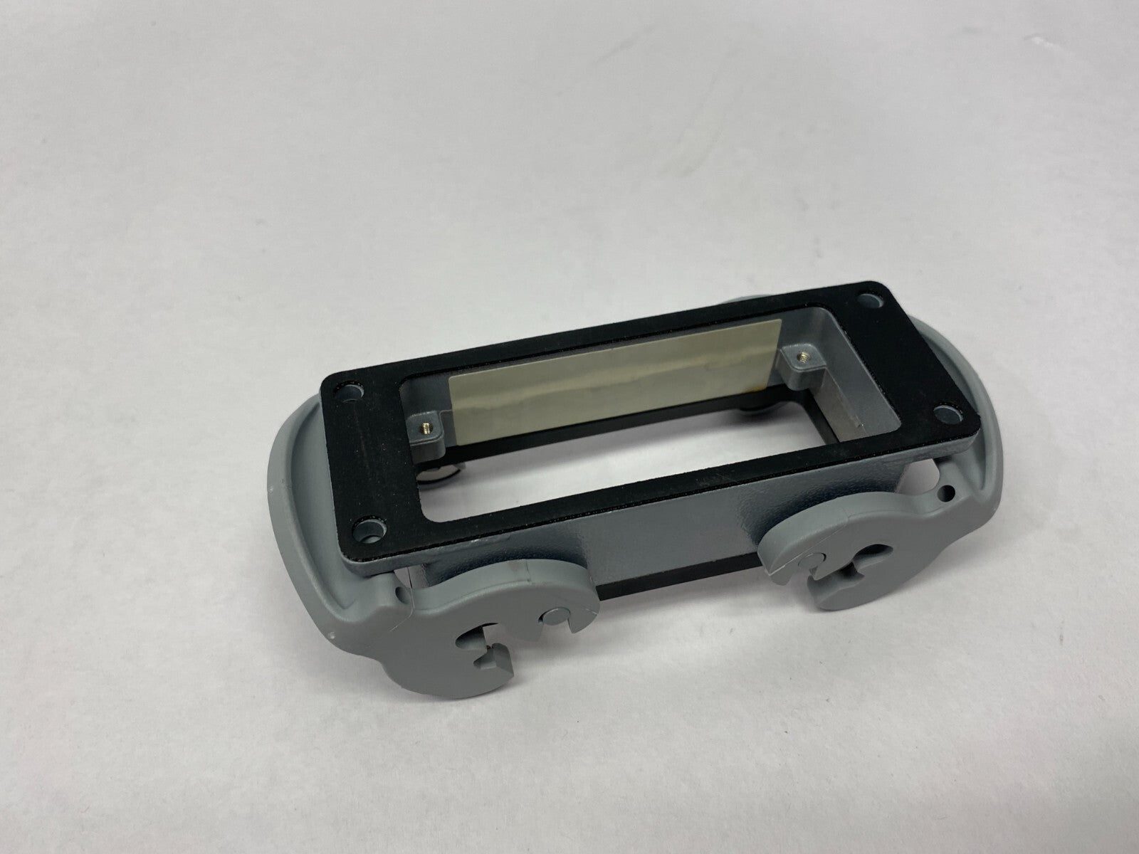 Wieland 70.320.1628.0 Bottom Base Revos Latch BOTTOM BAS GUT GA 16 A - Maverick Industrial Sales