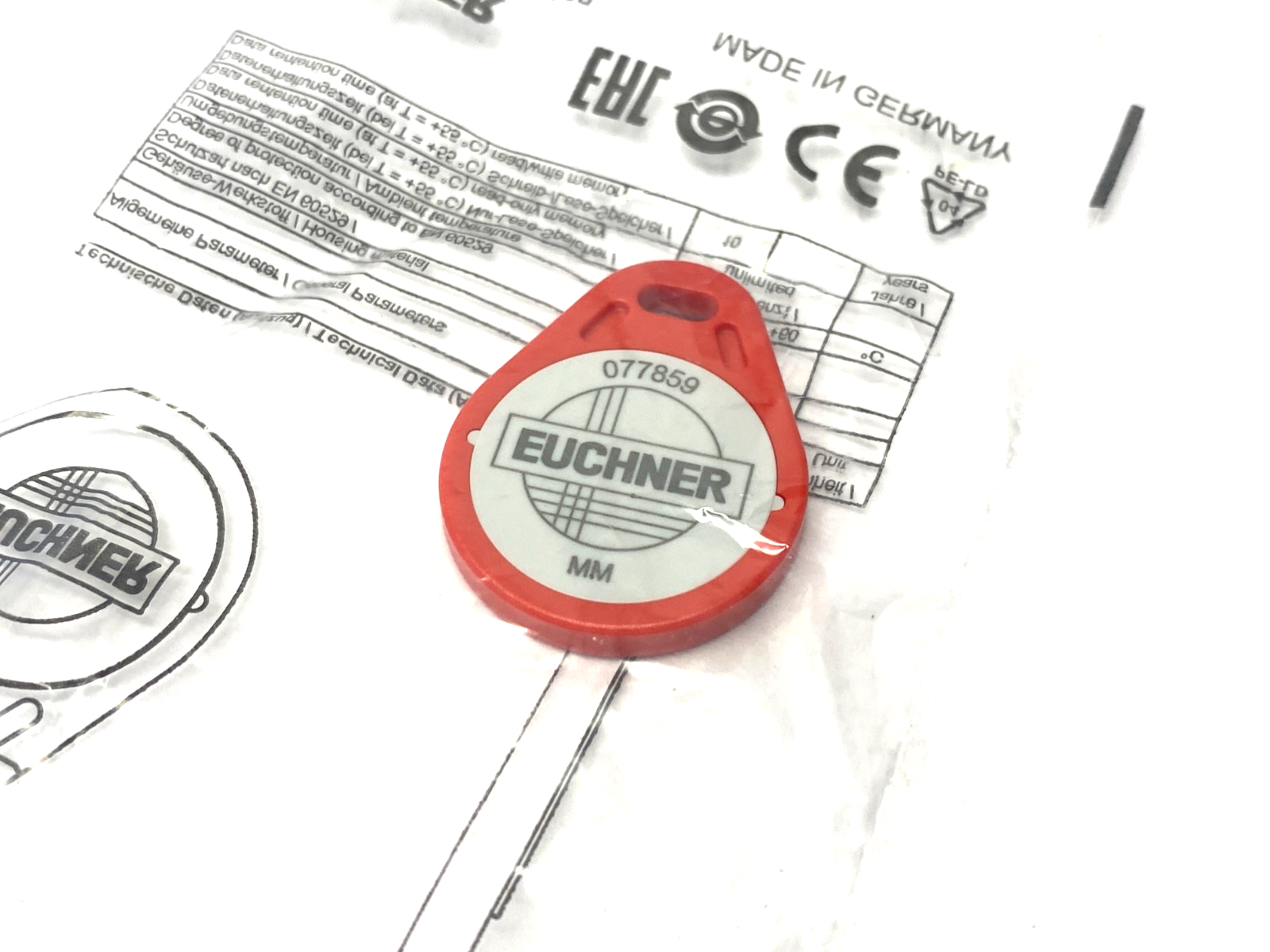 Euchner EKS-A-K1RDWT32-EU Electronic Key Read/Write 077859 - Maverick Industrial Sales