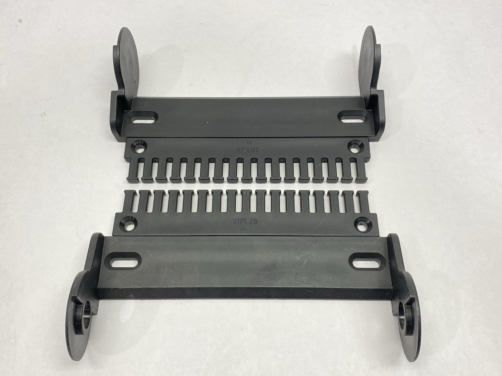 2617.3PZ | Igus Mounting Bracket Full Set With Tiewrap Plate - New Other - Maverick Industrial Sales