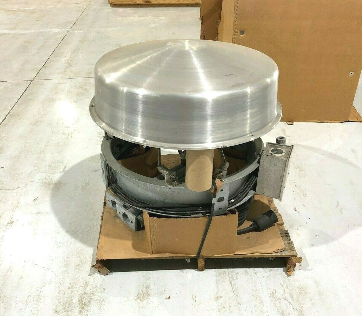 CHM Carolina High Mast Luminaire Lighting Lowering Device, Cable Light System - Maverick Industrial Sales