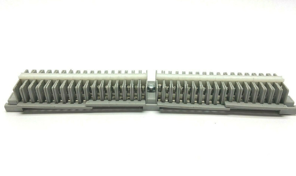 D-4933 | Phoenix Contact Blomberg Terminal Block Lot of 34 - Used - Maverick Industrial Sales