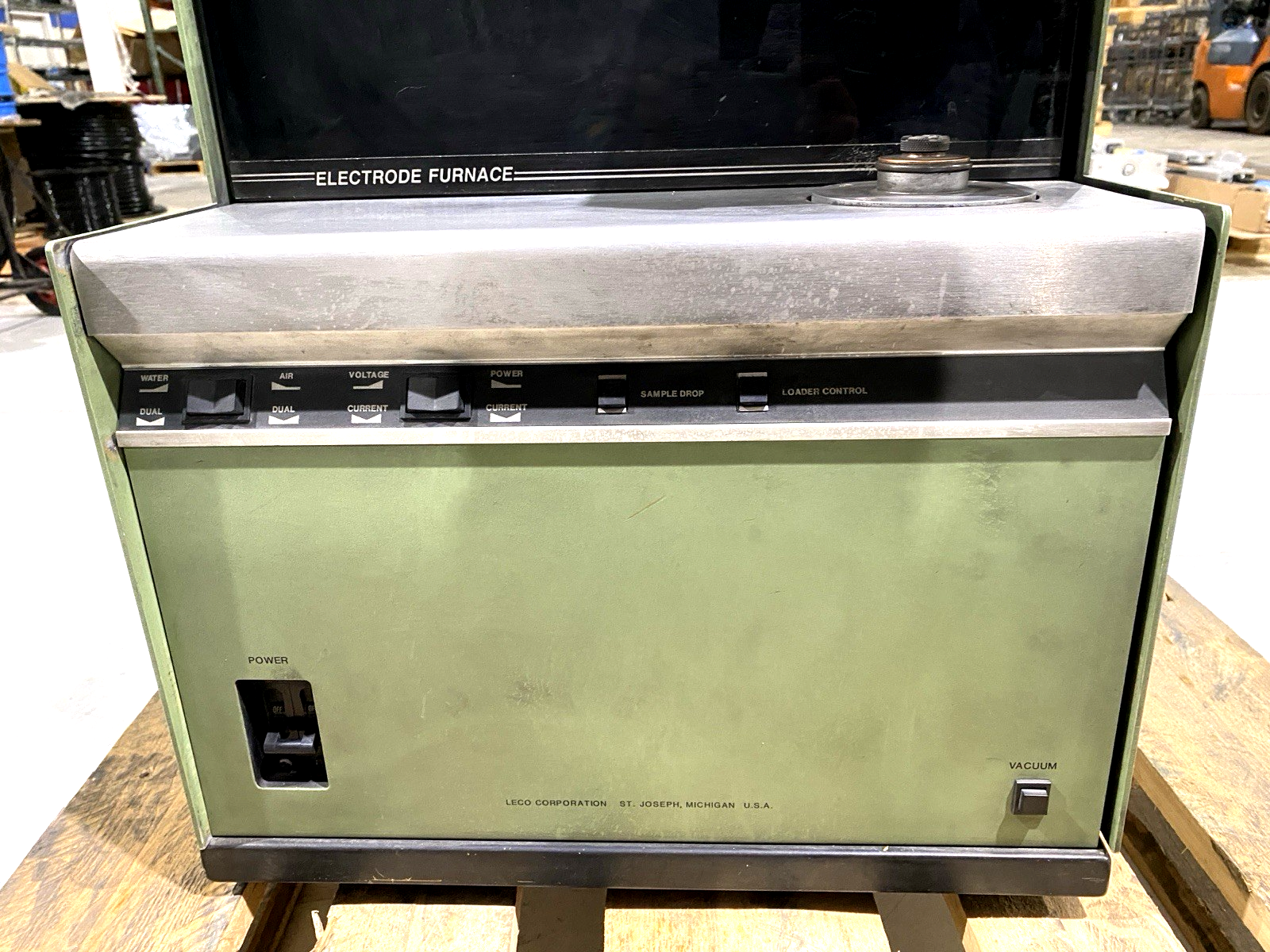 Leco EF-400 Electrode Furnace 230V 777-000-400 - Maverick Industrial Sales
