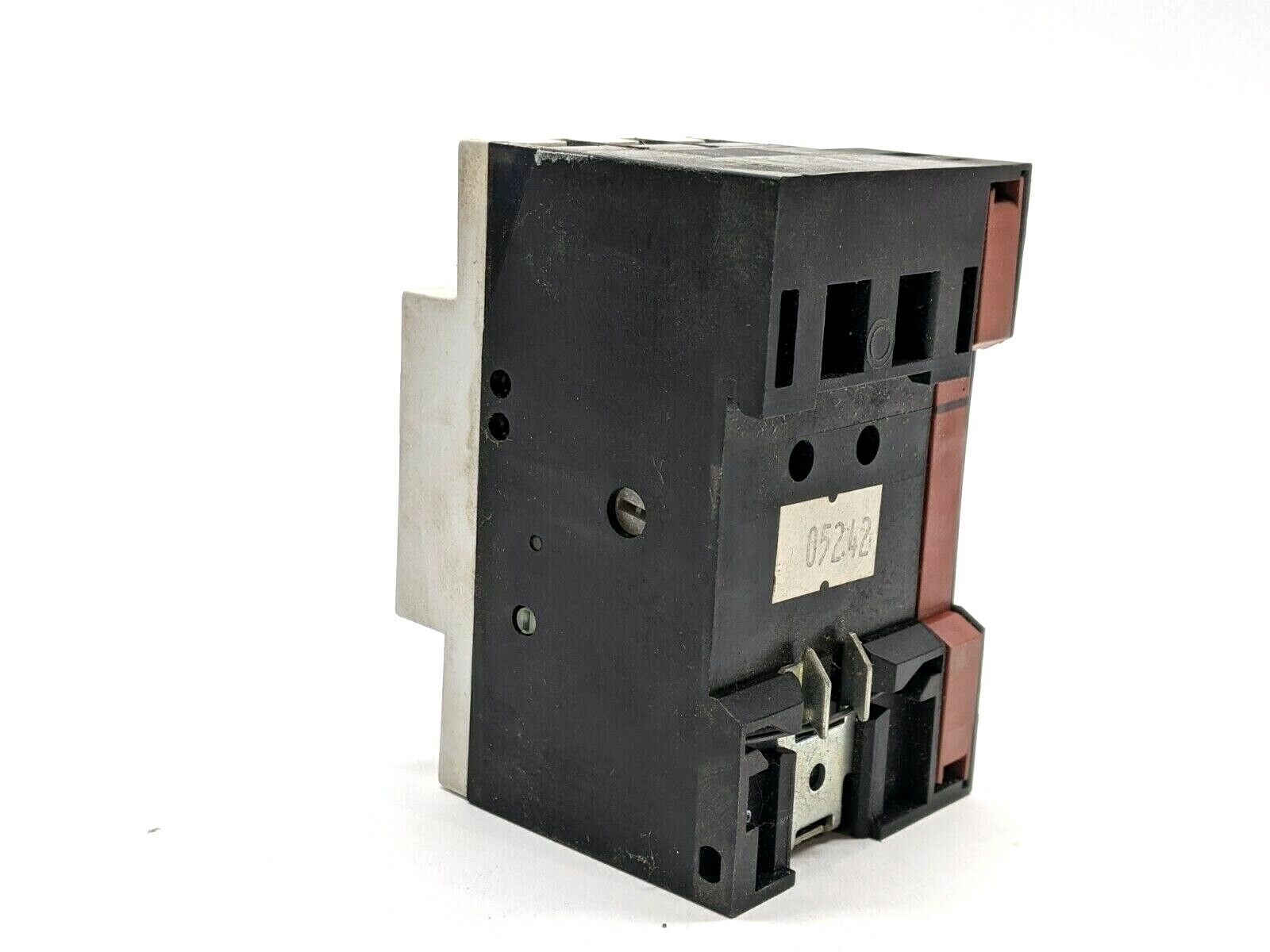 Siemens 3VU1300-2MF00 Circuit Breaker - Maverick Industrial Sales