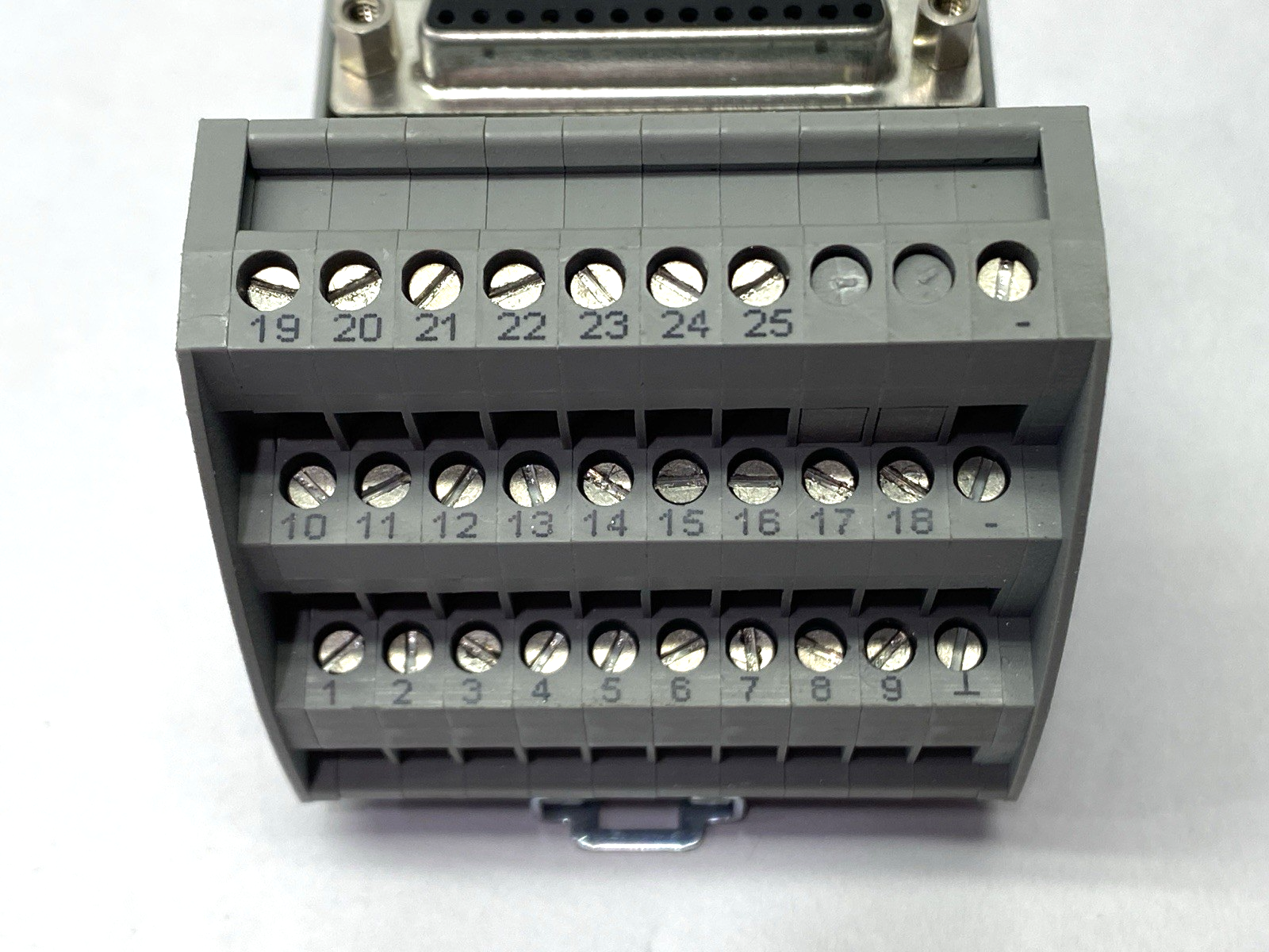 Phoenix Contact VIP-3/SC/D25SUB/F/LED VARIOFACE Interface Module 2322210 - Maverick Industrial Sales