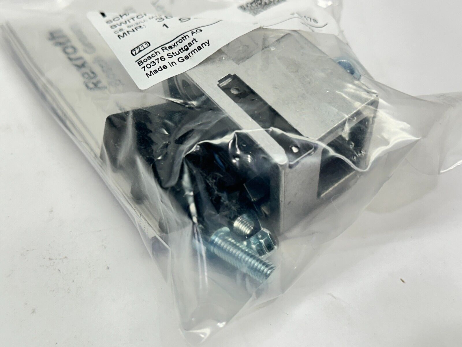 Bosch Rexroth 3842537289 Switch Bracket SH 2/U-H - Maverick Industrial Sales