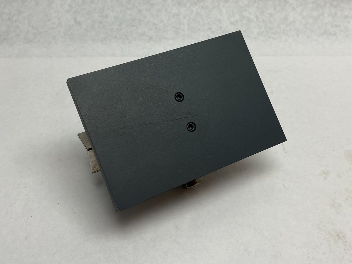 DR050-T2-BV2XM-10.960, 333953 | Mahr 333953 Dimensionair 2-Jet Air Ring Gauge DR050-T2-BV2XM-10.960 w Base Plate - Used - Maverick Industrial Sales