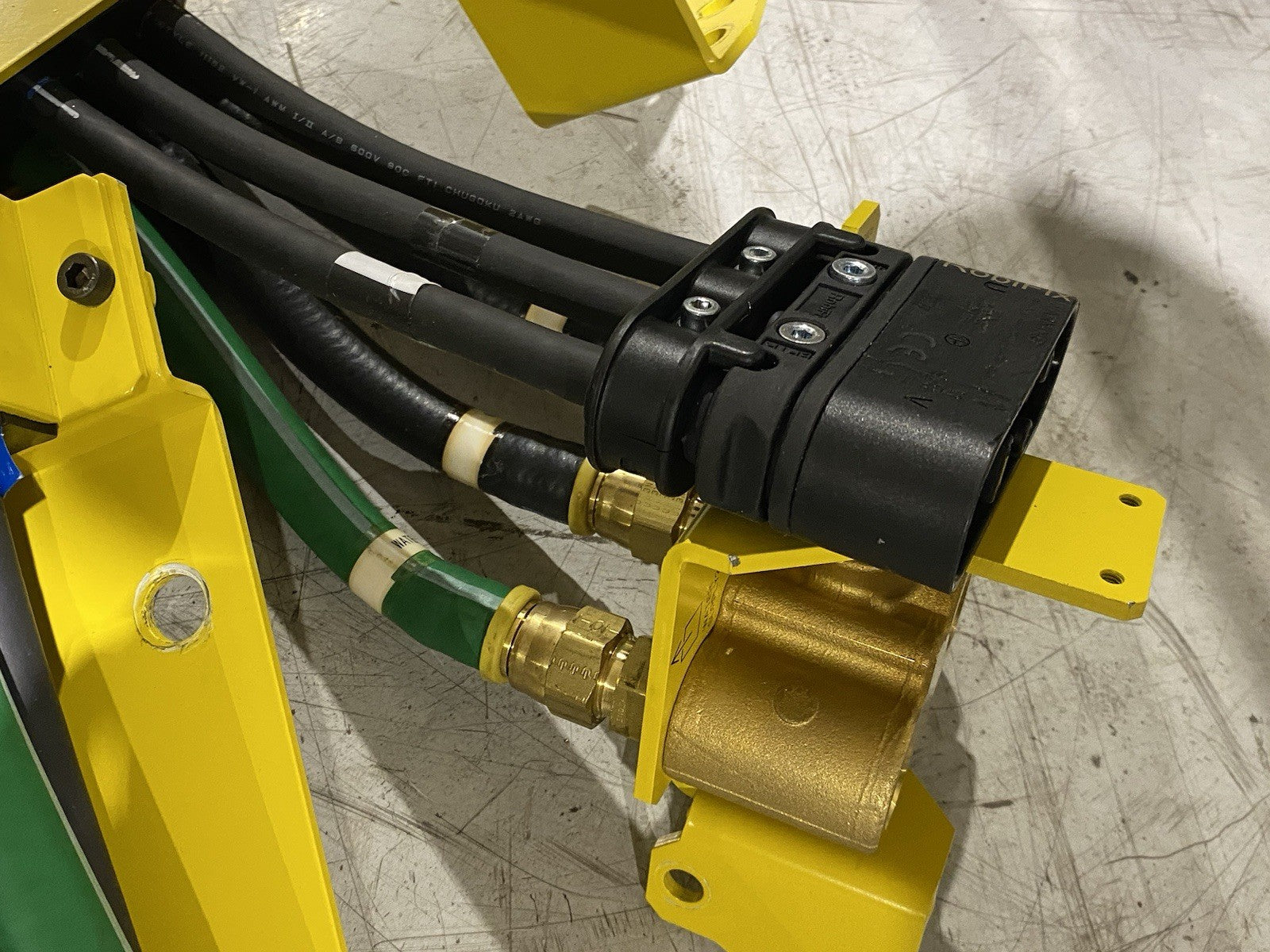 Fanuc Robotic Welding Hose+Power Cable Dresspack Assembly, Robifix - Maverick Industrial Sales