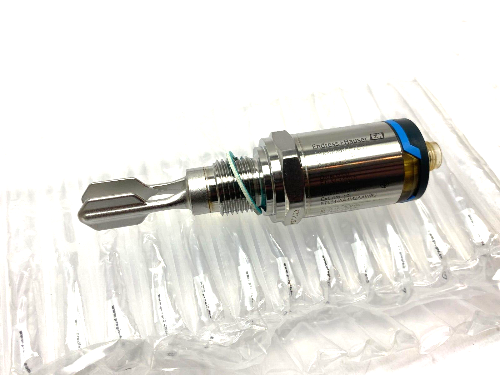 Endress+Hauser FTL31-1102/0 Liquiphant Vibronic Point Level Detection Switch - Maverick Industrial Sales
