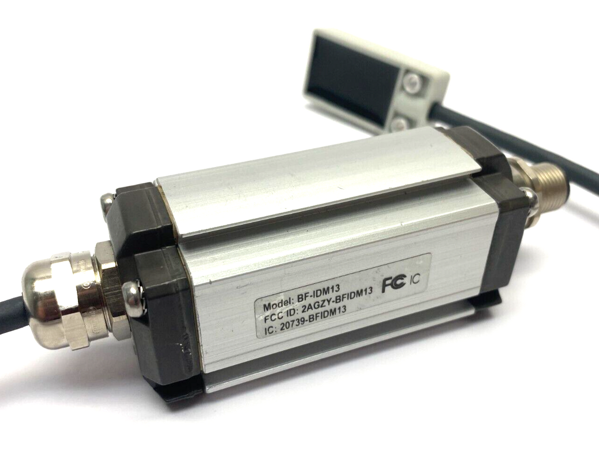 Balluff BIS M-402-045-004-07-S4 HF RFID Head Processor Unit BIS00M1 BROKEN HEAD - Maverick Industrial Sales