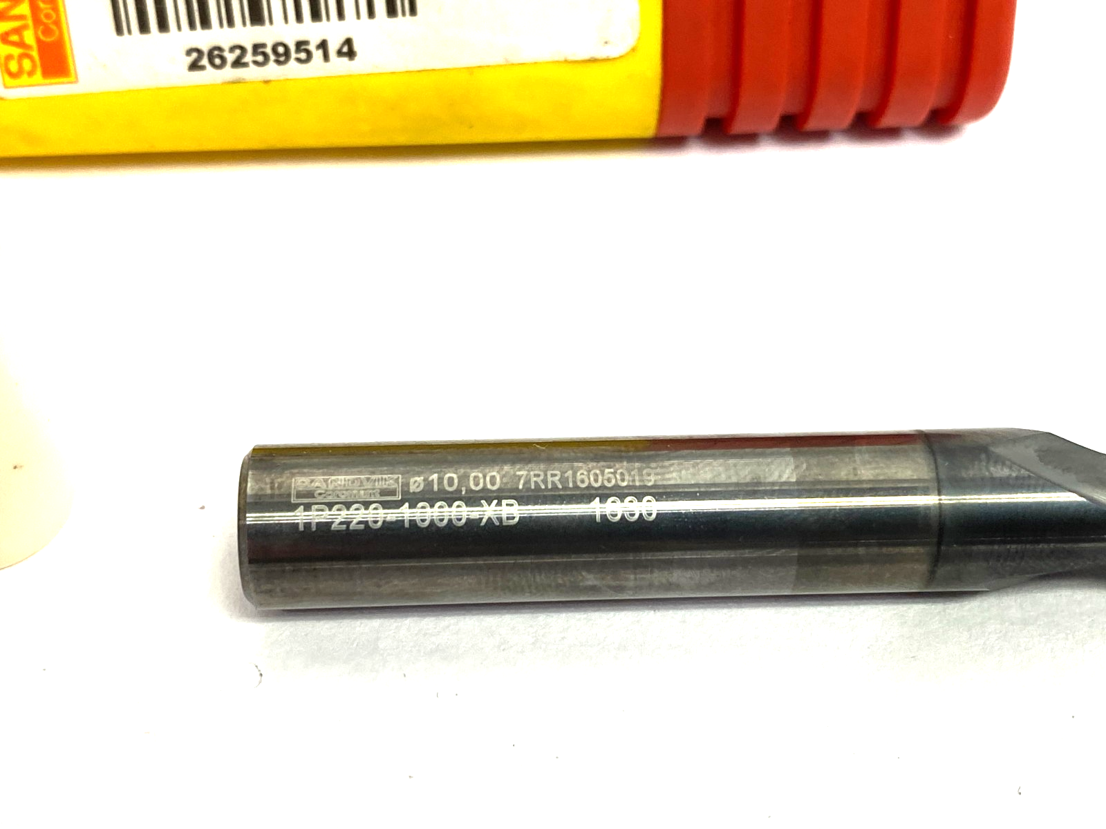 1P220-1000-XB 1630 | Sandvik CoroMill® Plura Solid Carbide End Mill 26259514 - New – Open box - Maverick Industrial Sales