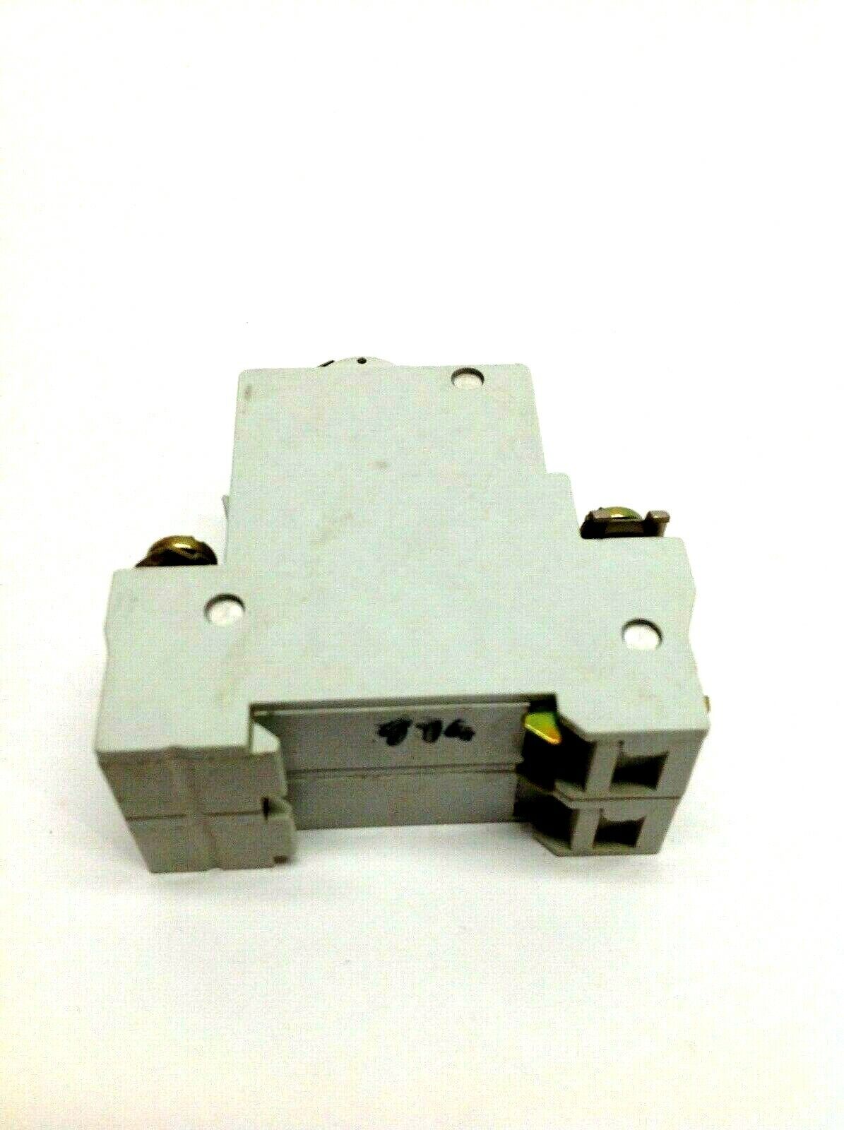 Schrack SD-82 G 2A 2 Pole Din Rail Circuit Breaker 415 VAC - Maverick Industrial Sales