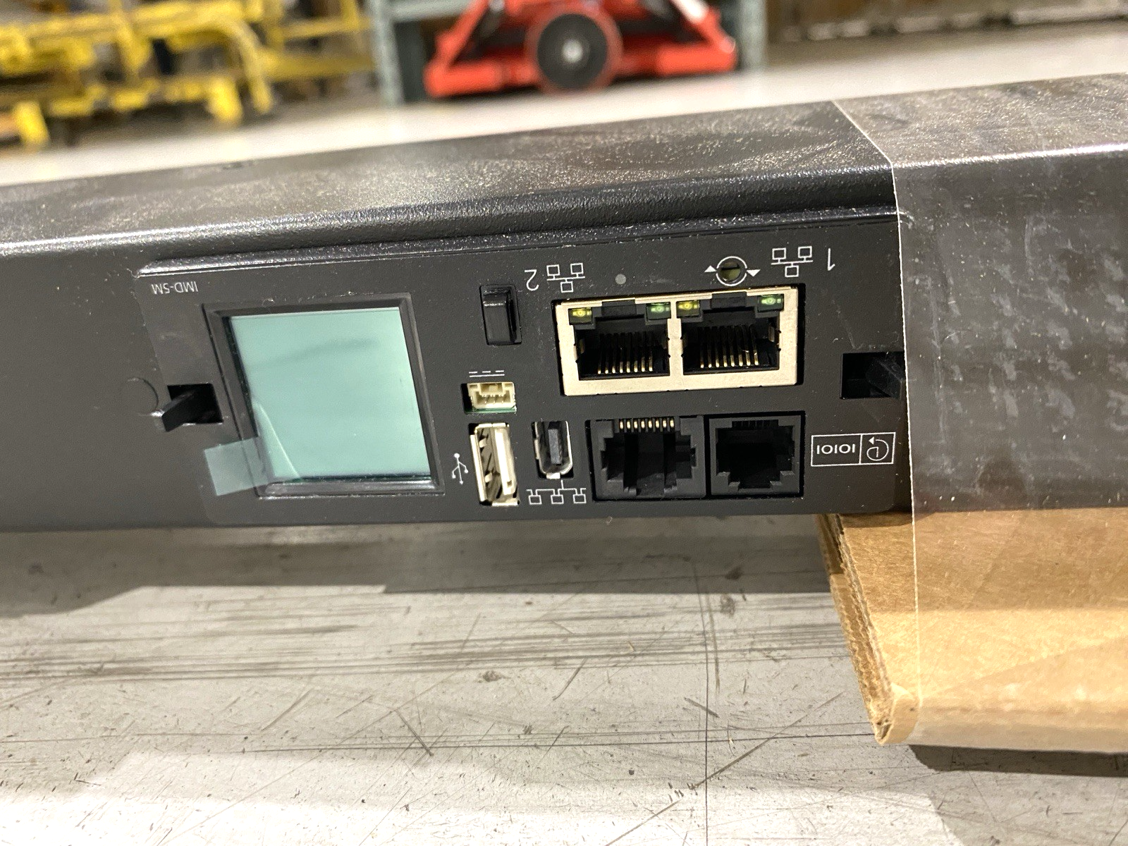 Vertiv Geist VP5N30AP rPDU Switched Unit Level Monitoring EC 30A 208V Vertical - Maverick Industrial Sales