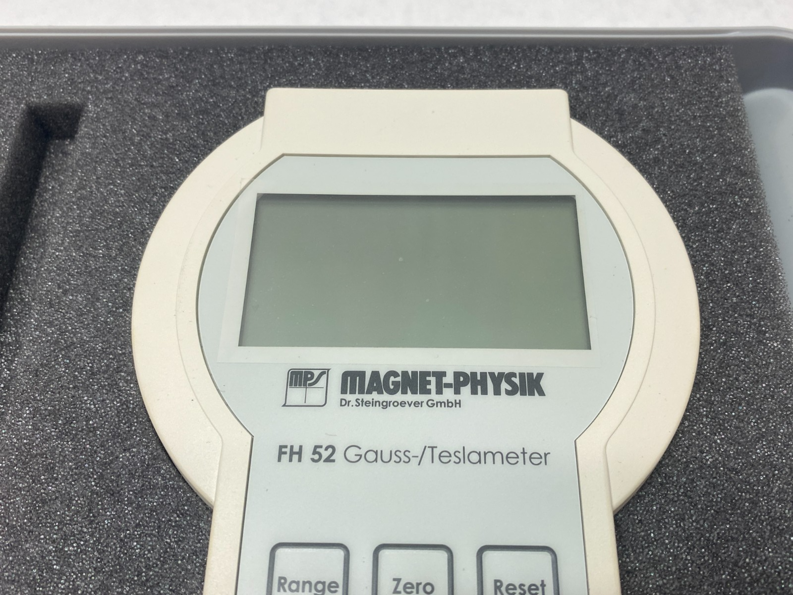Magnet-Physik FH 52 Magnetic Field Strength Meter Teslameter 2000520 - Maverick Industrial Sales
