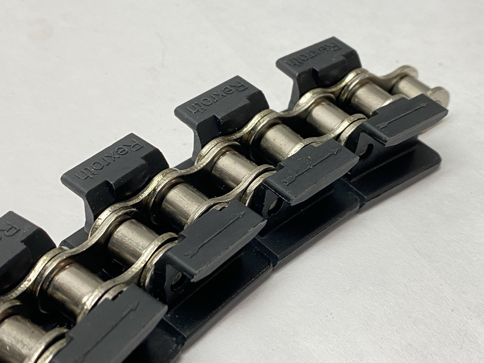 3 842 551 227 | Bosch Rexroth 3842551227 Flat Top Chain 1/2 *5/16ESD L=12M 15ft Spool - New – Open box - Maverick Industrial Sales