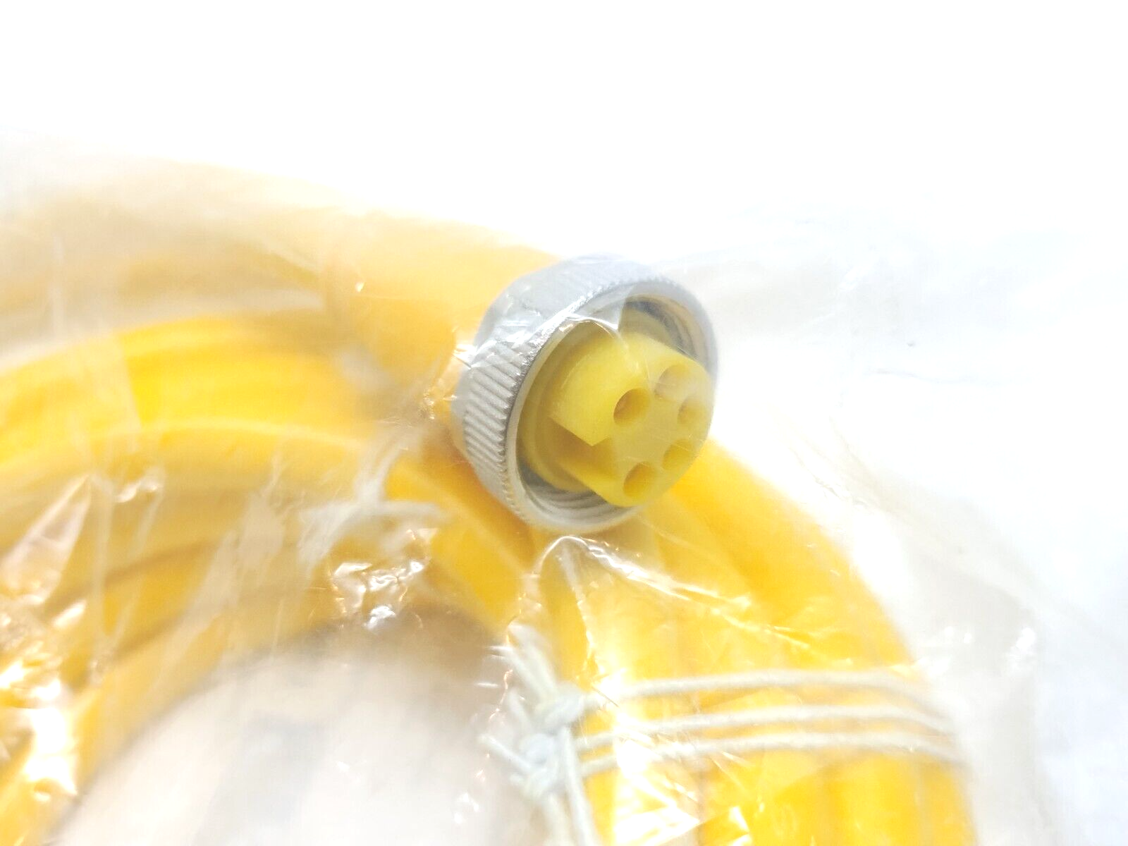 BCC A315-A315-30-335-VX45W6-050, BCC09E1 | Balluff BCC09E1 Cordset 7/8" M-F 5-Pin 5m BCC A315-A315-30-335-VX45W6-050 - New - Maverick Industrial Sales