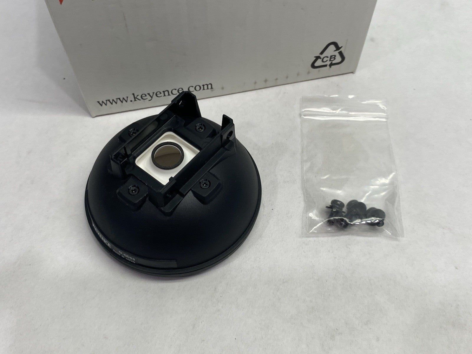 IV-GD05 | Keyence Small Dome Attachment for IV-G Series - New – Open box - Maverick Industrial Sales