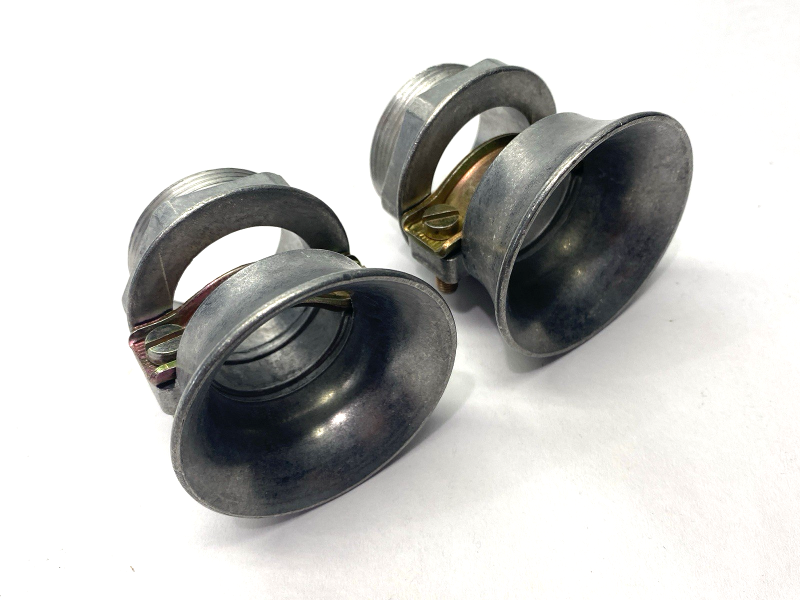 Bellmouth Cable Gland Clamp 1-3/16" Cable Opening LOT OF 2 - Maverick Industrial Sales