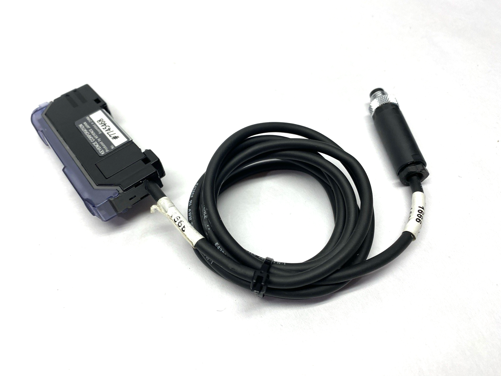 Keyence FS-V21RP Fiber Amplifier Cable Type Main Unit - Maverick Industrial Sales