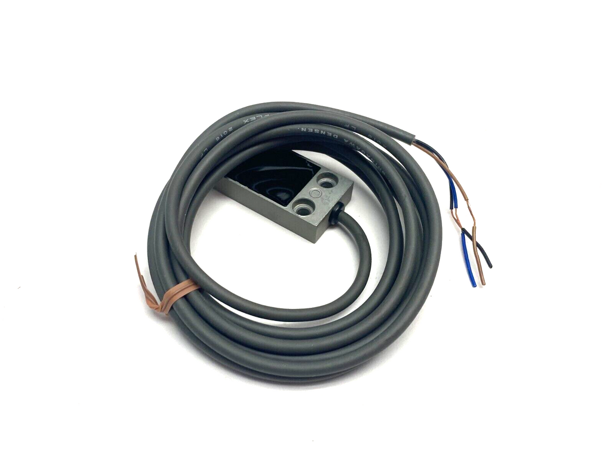 TL-W5F2 | Omron Inductive Proximity Switch Sensor 12~24VDC - New – Open box - Maverick Industrial Sales