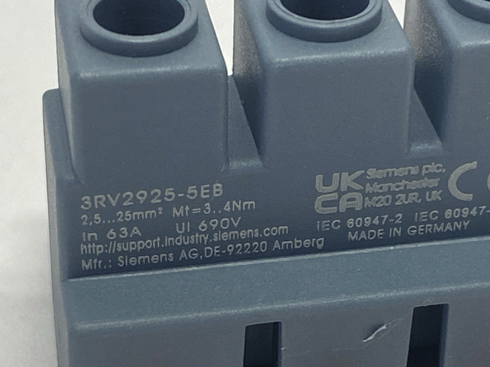 Siemens 3RV2925-5EB Supply Terminal Block 3-Phase - Maverick Industrial Sales