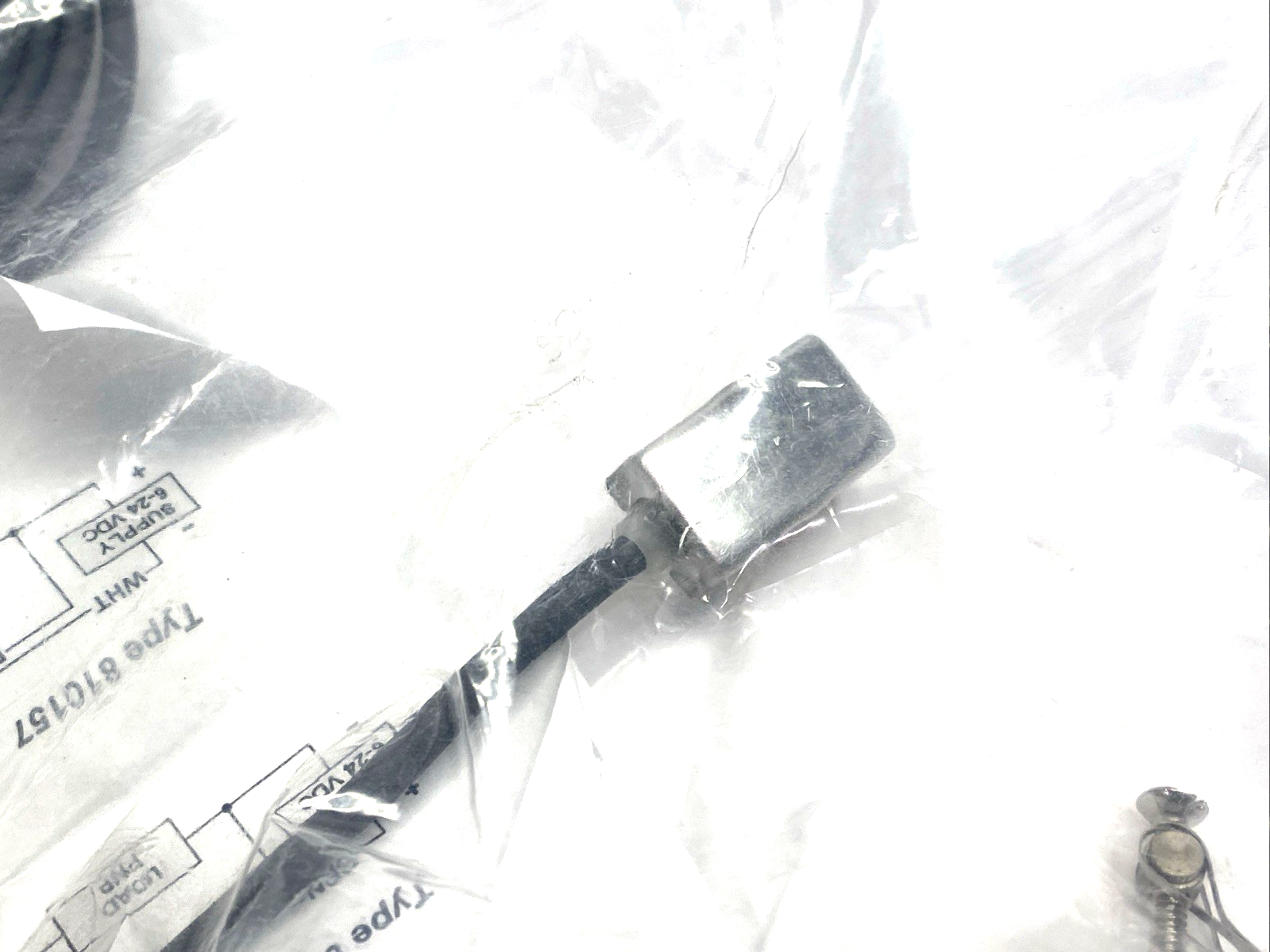 810156 | Destaco Pneumatic Toggle Clamp Sensor/Reed Switch 810-156 - New - Maverick Industrial Sales