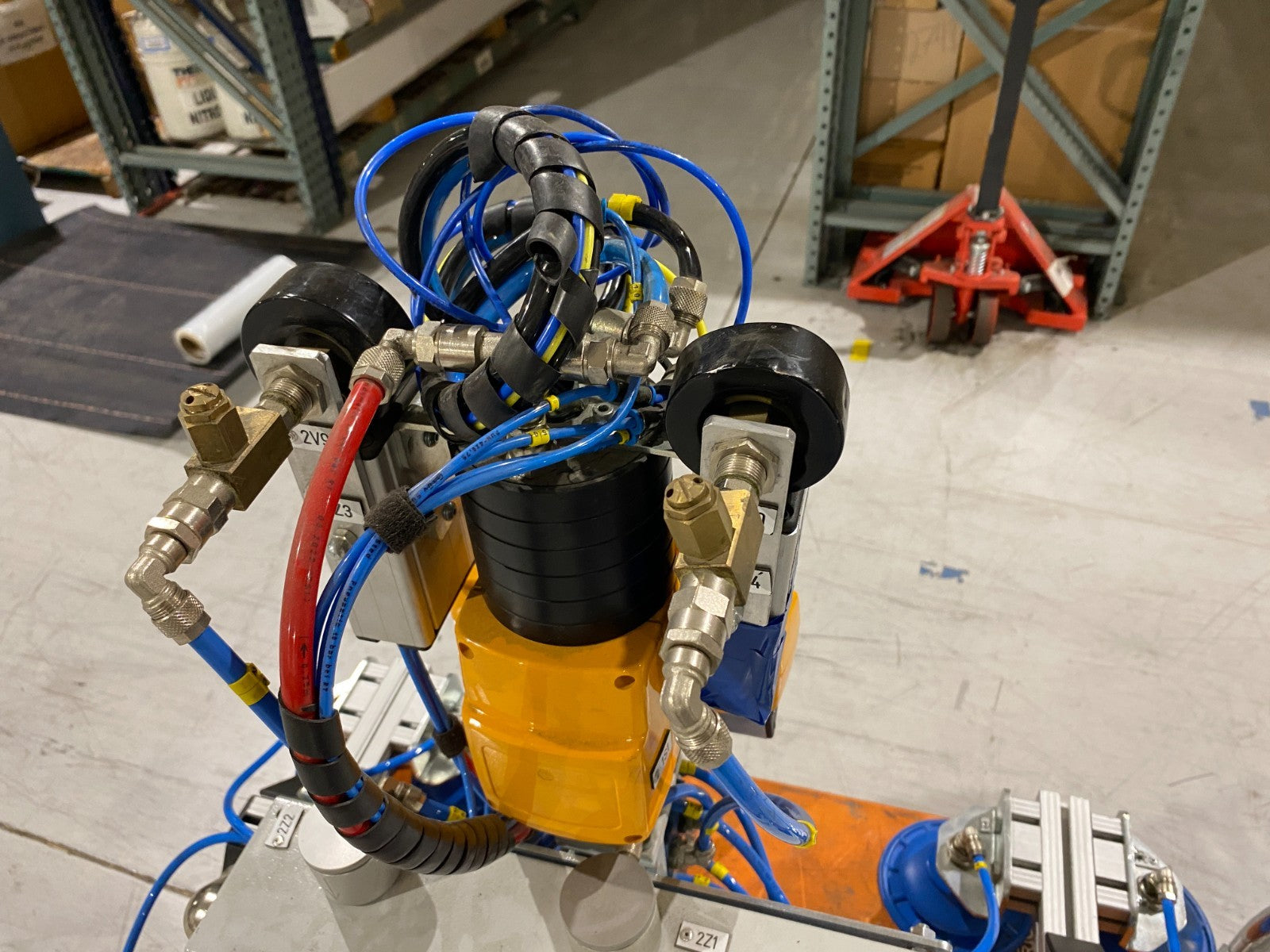 Zache Handling GV 50 50 Kg Manipulator - Used - Maverick Industrial Sales