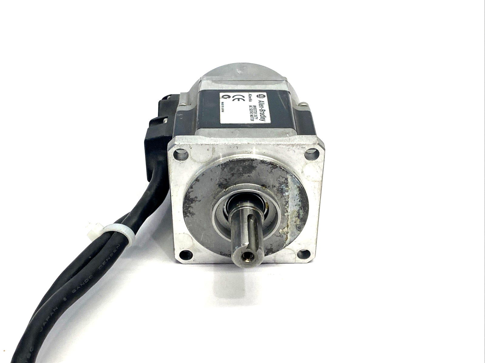 TL-A220P-BJ32AA | Allen Bradley Ser. B 240V AC Rotary Servo Motor 0.35kW - For parts or not working - Maverick Industrial Sales