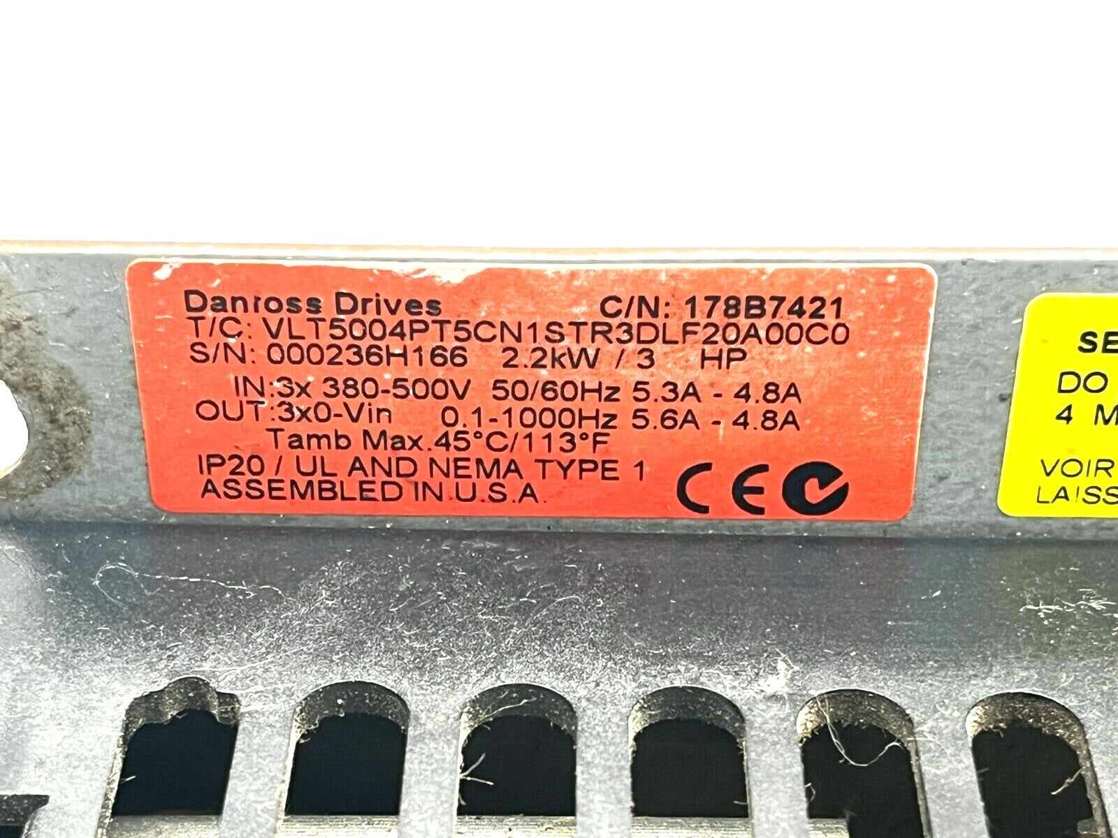 Danfoss VLT5004PT5CN1STR3DLF20A00C0 VLT 5004 Variable Speed Drive 3HP NO KEYPAD - Maverick Industrial Sales