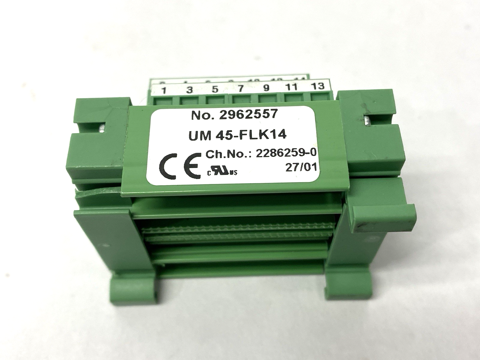 UM 45-FLK14 | Phoenix Contact Termination Board 2962557 BROKEN DIN LATCH - Used - Maverick Industrial Sales