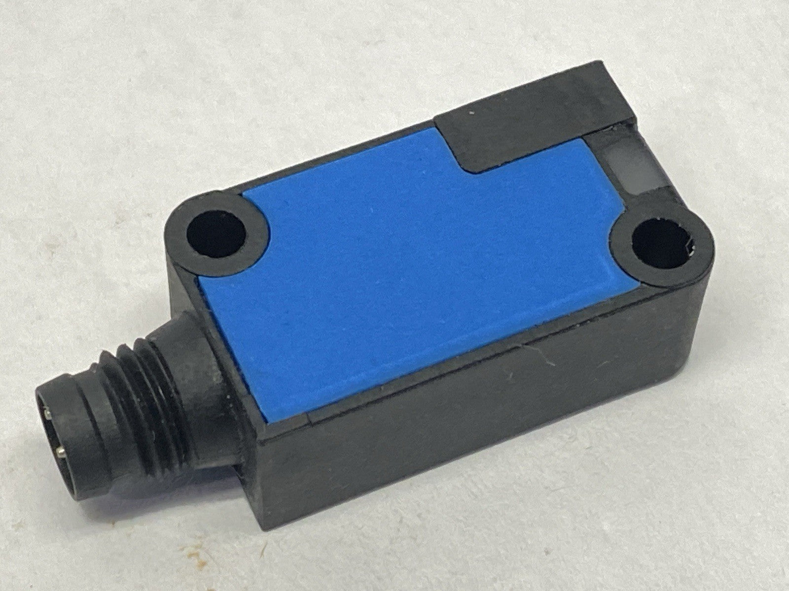 Sick IQ10-03BPOKT0SS01 Inductive Proximity Sensor 10-30VDC 1057497 - Maverick Industrial Sales