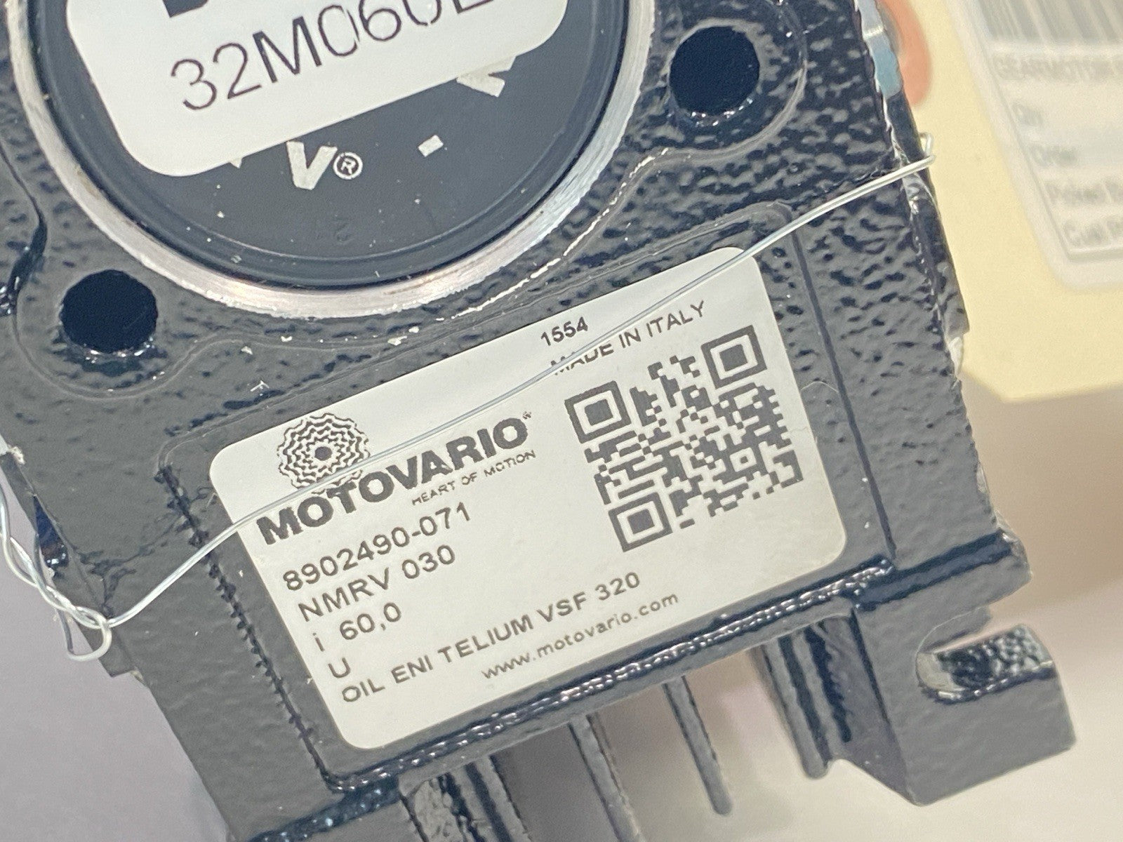 47470886