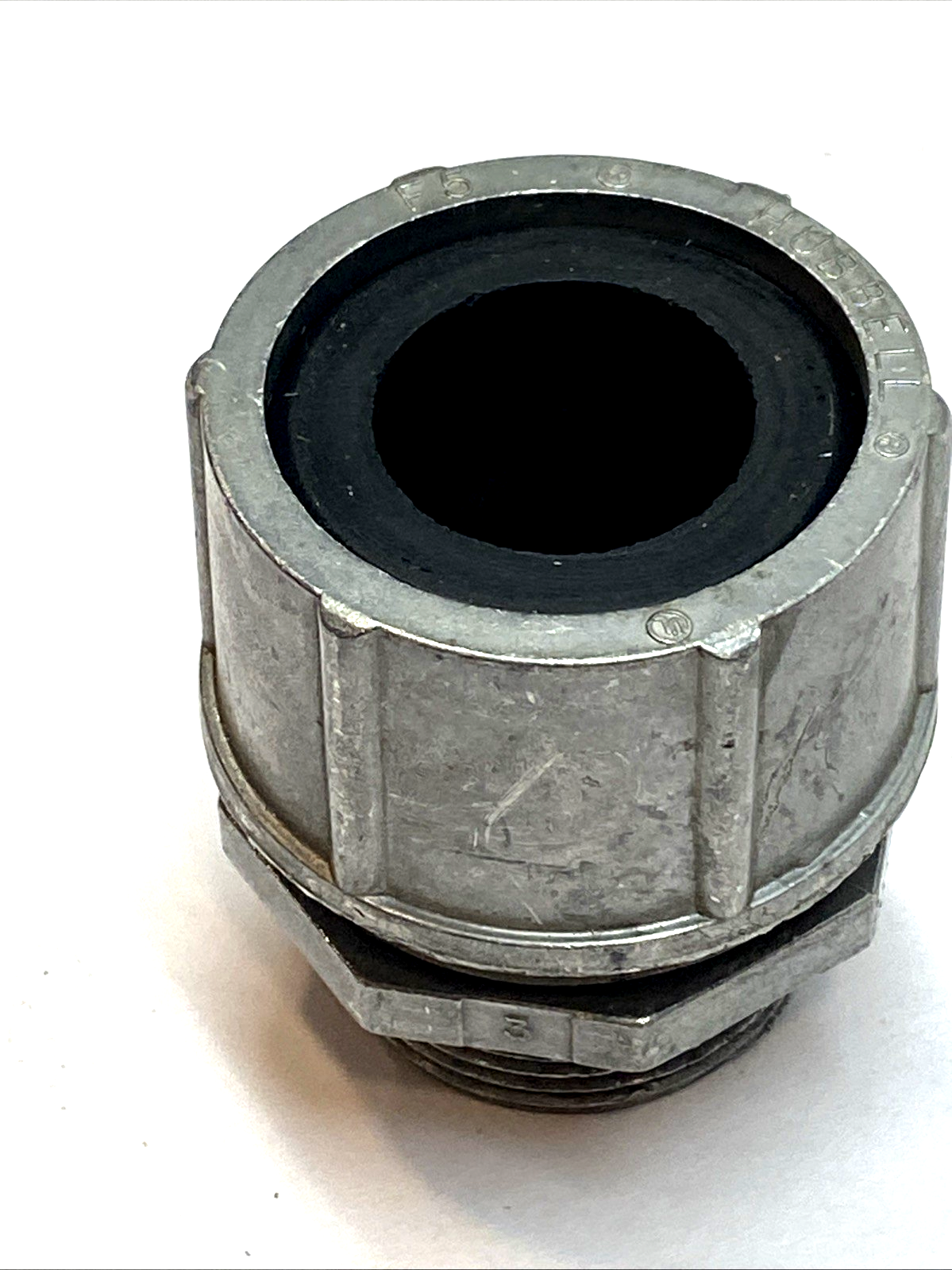 Hubbell F5 Cord Connector 1-1/4" NPT - Maverick Industrial Sales