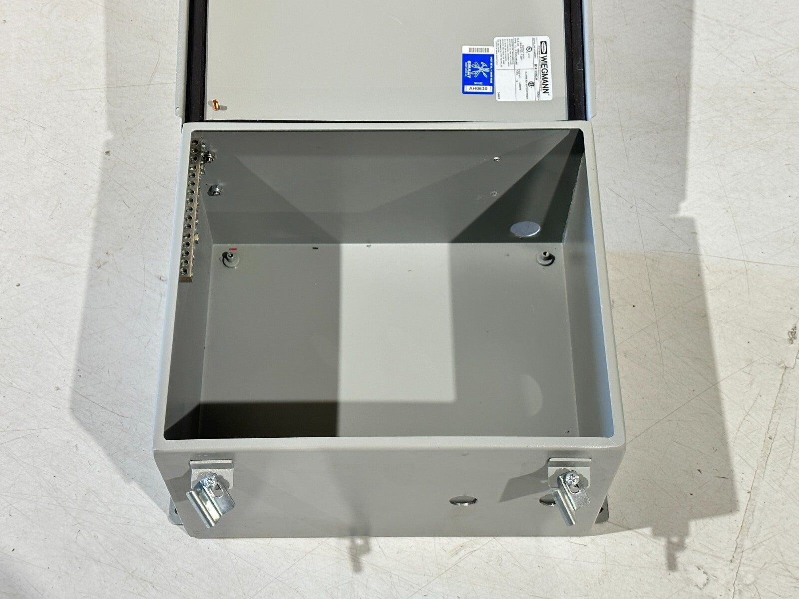 B141208CH | Hubbell Wiegmann Enclosure 14"X12"X8" - Used - Maverick Industrial Sales